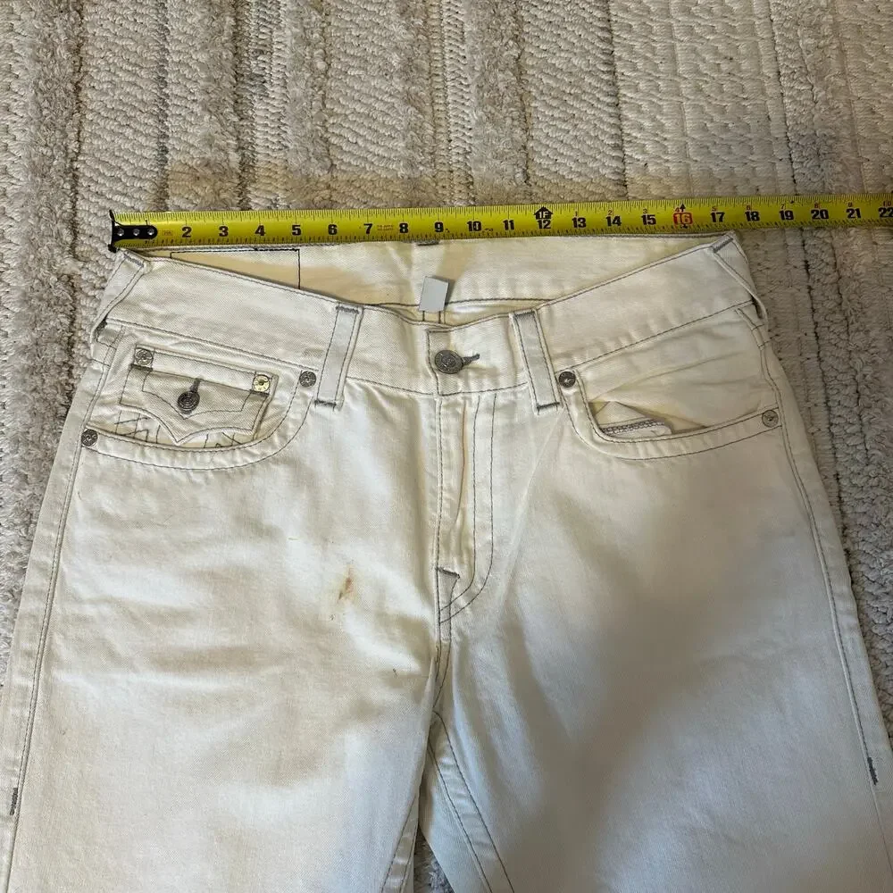TRUE RELIGION Men's Ricky Straight Jean Size 34 In White
